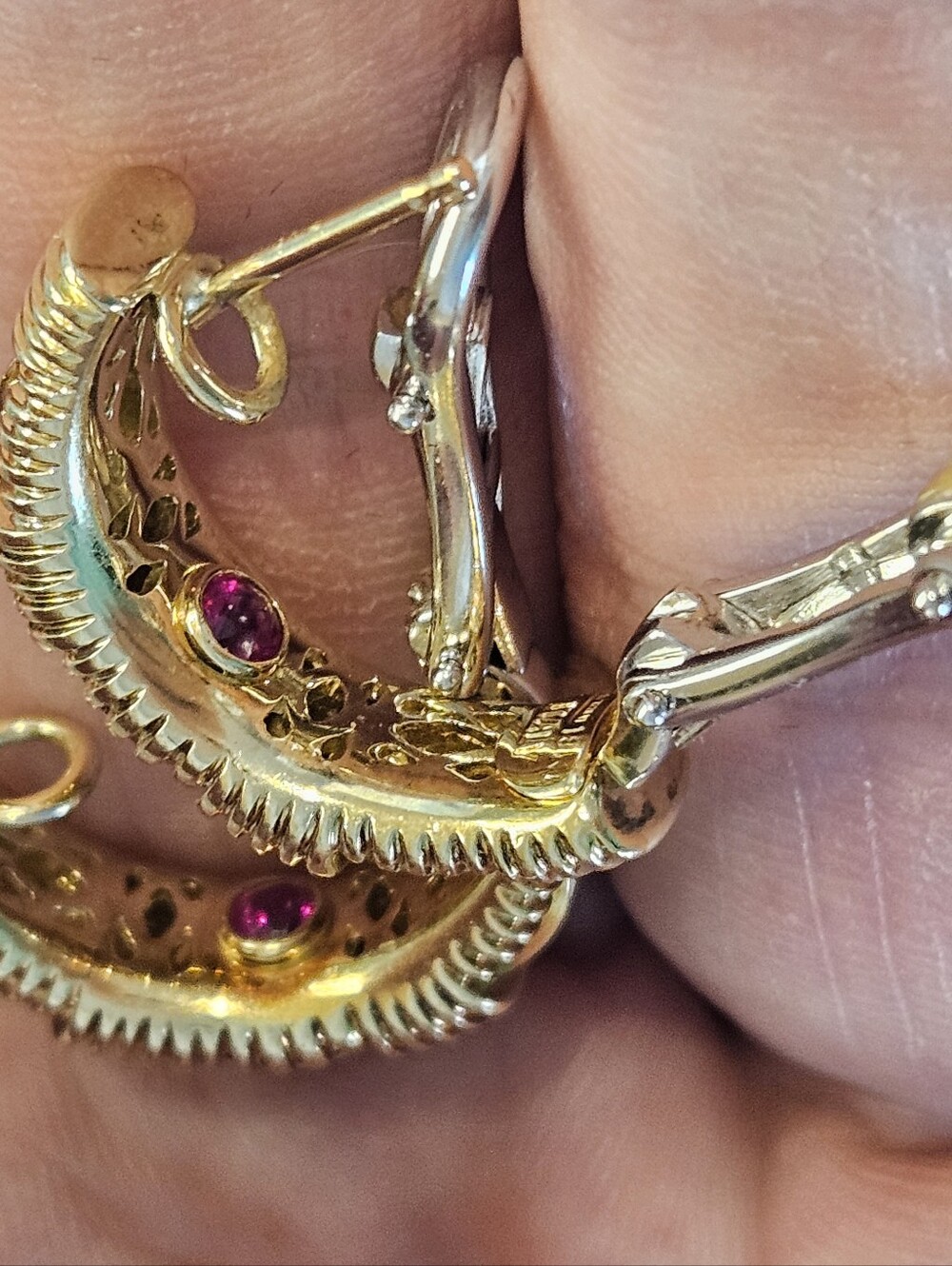 Roberto Coin Appassionata Textured Half Hoop Earrings in 18k Yellow Gold Ruby - Picture 11 of 12